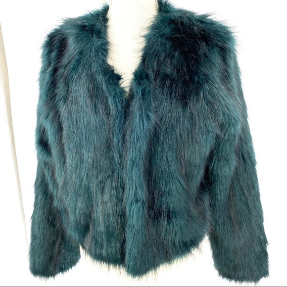 Free People green faux fur crop jacket S/P - Picture 11 of 16